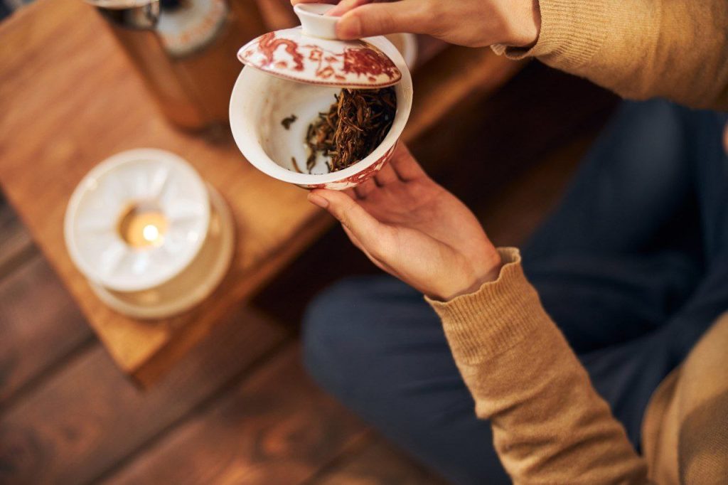 Discover the Amazing Benefits of White Tea: Expert Brewing Tips and Everything You Need to Know