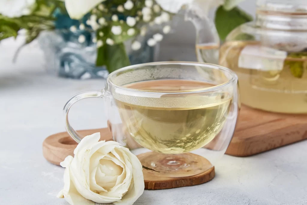 Discover the Amazing Benefits of White Tea: Expert Brewing Tips and Everything You Need to Know