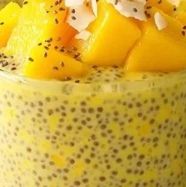 Delicious mango chia seed pudding topped with fresh mango slices