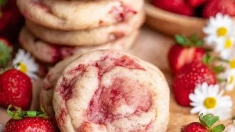 Strawberry Cheesecake Cookies
