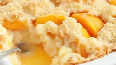 Easy Peach Cobbler