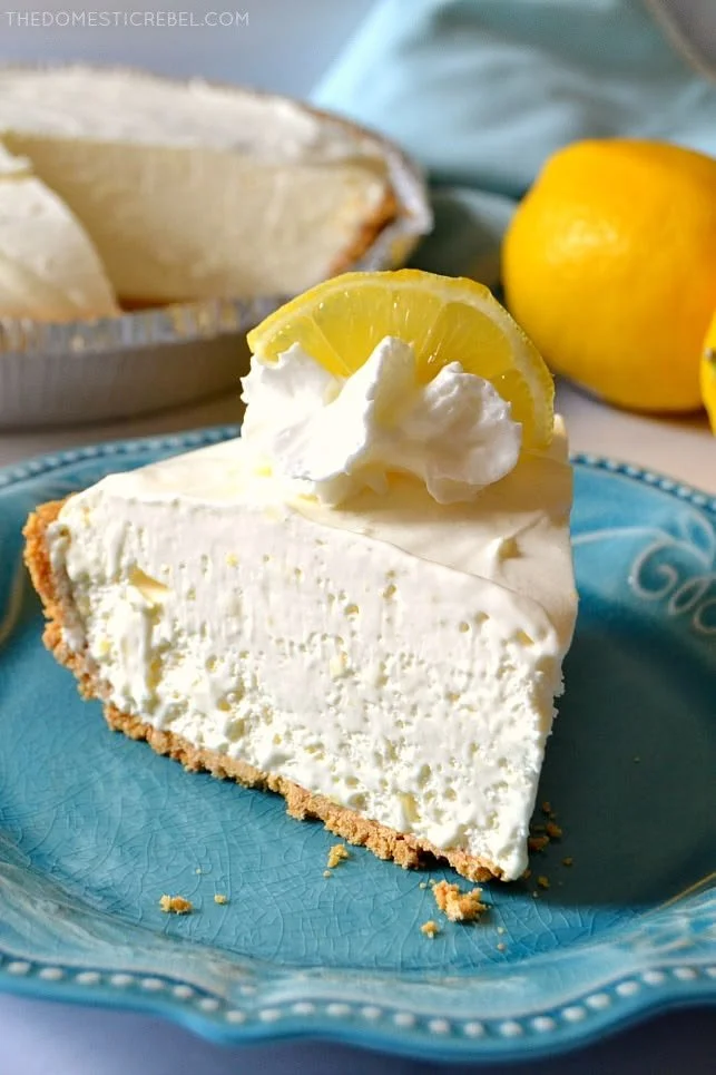 Delicious frozen lemonade pie garnished with lemon slices